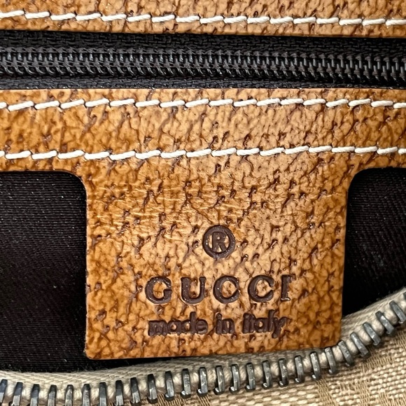 Authenic Brand New Vintage Gucci Hobo Beige - Picture 3 of 17